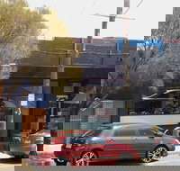 Two Farm Girls - Accommodation Melbourne