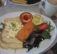 Percy and Percy - Accommodation Melbourne