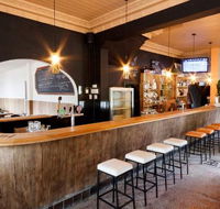 The Bridge Hotel - Accommodation Melbourne