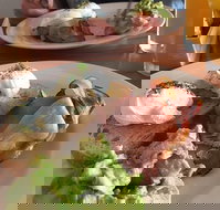 4 Kings Coffee  Food - Accommodation Melbourne