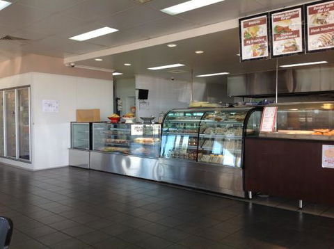 Ararat Roadhouse Restaurant - Accommodation Melbourne 0