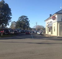 Longwarry Hotel - Accommodation Melbourne