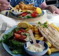 Blue Bee Cafe - Accommodation Melbourne