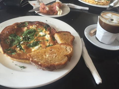 Degani Bakery Cafe - Accommodation Melbourne 0