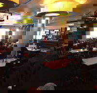 Sharkies Grill - Accommodation Melbourne