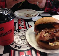 Surfside Motorcycle Garage  Chubbs Bar - Accommodation Melbourne