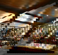 George's Gourmet Pizzeria - Accommodation Melbourne