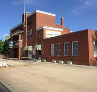 Horse and Jockey Hotel - Accommodation Melbourne