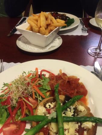 Manor At Cotswold Gardens - Accommodation Melbourne 0