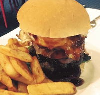 The Clubhouse Bistro - Accommodation Melbourne