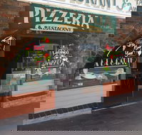 Anna  Sam Pizzeria Restaurant - Accommodation Melbourne