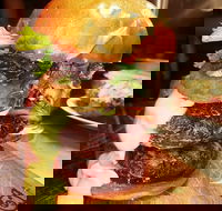 Canuck Rack Shack - Accommodation Melbourne