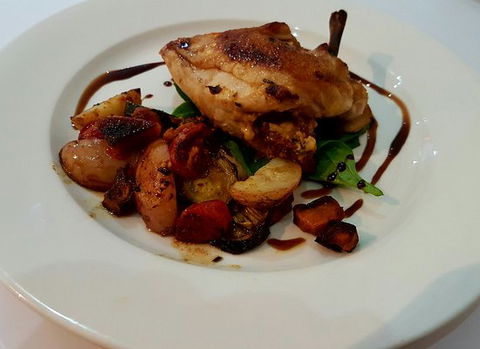 Maverick Bistro - Accommodation Melbourne 0