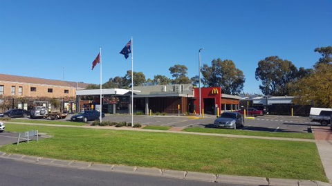 Mcdonald's Family Restaurants - Accommodation Melbourne 0