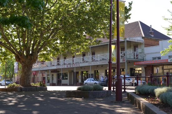 Mallowa NSW Accommodation Melbourne