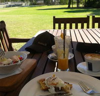 The Crossing Cafe - Accommodation Melbourne