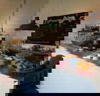 Tractor Espresso Bar - Accommodation Melbourne