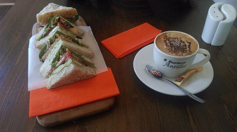 Michaels Cafe - Accommodation Melbourne 0