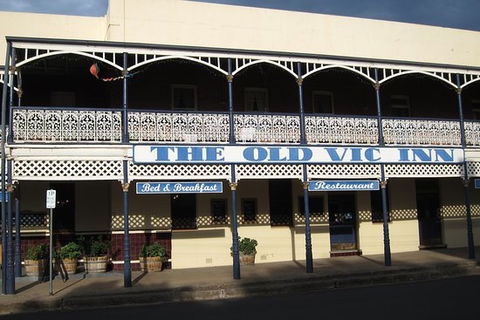 The Old Vic Inn Canowindra - Accommodation Melbourne 0