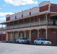 The Royal Hotel Restaurant - Accommodation Melbourne