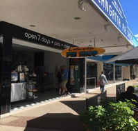 Coolangatta Pie Shop - Accommodation Melbourne
