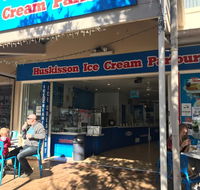 Huskisson ice cream parlour - Accommodation Melbourne