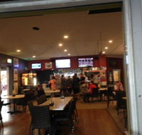 The Shaws Bay Hotel - Accommodation Melbourne