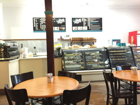 Wee Waa Bakery - Accommodation Melbourne 0