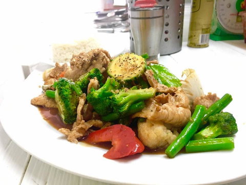 Talee Thai - Accommodation Melbourne 0