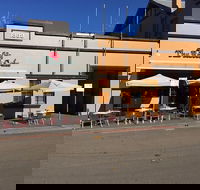 The Roses Cafe - Accommodation Melbourne