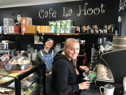 Cafe La Hoot - Accommodation Melbourne 0