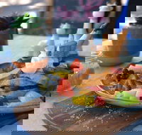 Mr Giraffe - Accommodation Melbourne