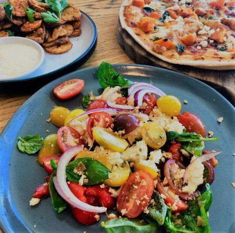 Tom's Italian - Accommodation Melbourne 0