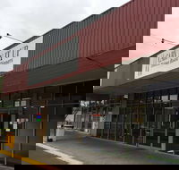 Carv'n It Up - Werribee - Accommodation Melbourne