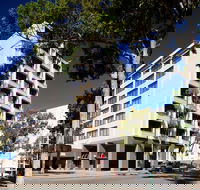 Mezethes Greek Taverna - Accommodation Melbourne