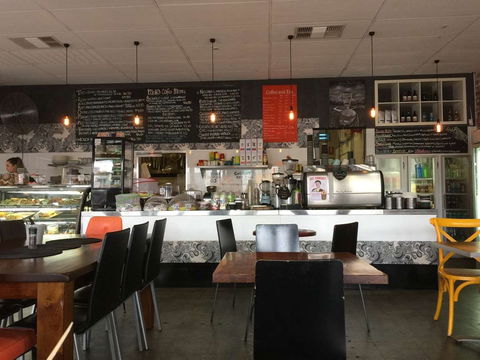 More Cafe - Accommodation Melbourne 0