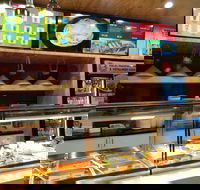 Knife n Fork - Accommodation Melbourne