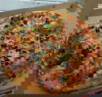 Basso Pizza - Accommodation Melbourne