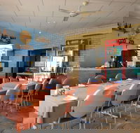 Golden Ponds Bar Restaurant  Function Centre - Accommodation Melbourne