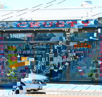 Crusty Pizza - Accommodation Melbourne