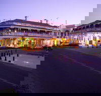 Jens Town Hall Hotel - Accommodation Melbourne