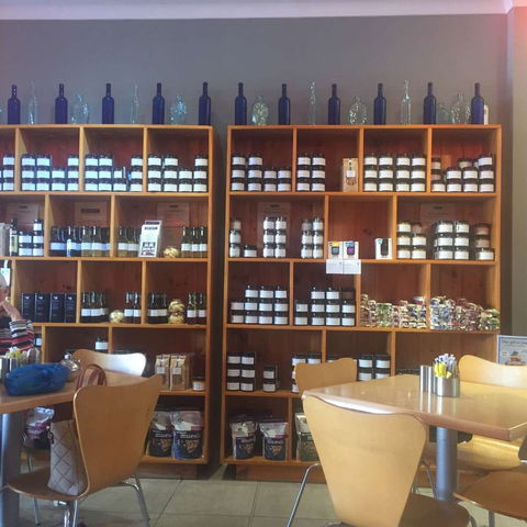 Perenti - Accommodation Melbourne 0