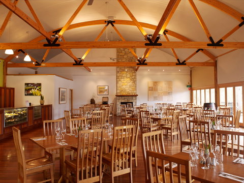 Tahbilk Cafe - Accommodation Melbourne 1