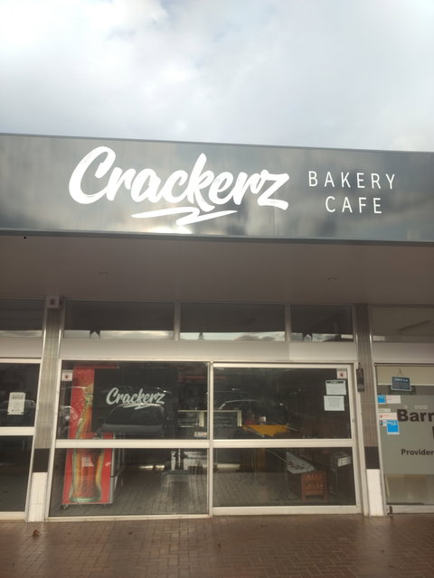 Crackerz Bakery - Accommodation Melbourne 0