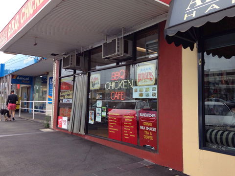 B.B.Q. Chicken - Accommodation Melbourne 0