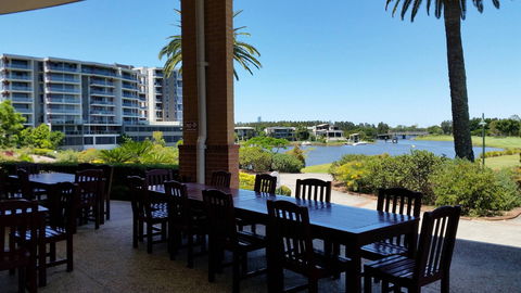 Signatures Restaurant And Bar - Accommodation Melbourne 0