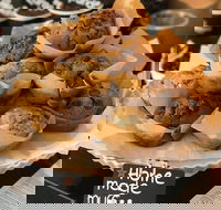 Stellarossa - Strathpine - Accommodation Melbourne