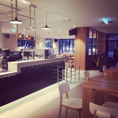 Beach House Hotel - Accommodation Melbourne 0