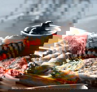 Caffe La Via - Accommodation Melbourne