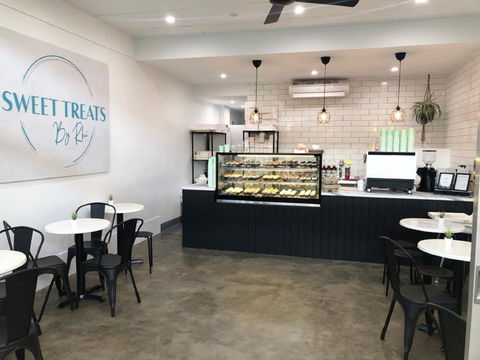 Sweet Treats By Rhi - Accommodation Melbourne 2